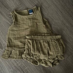 Two piece outfit